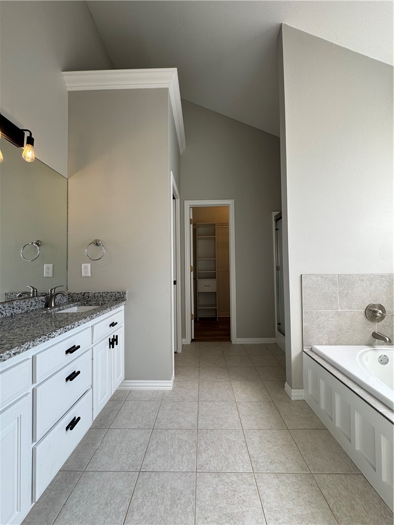 Center Point Park Unit Iii Lowell - Residential Lease