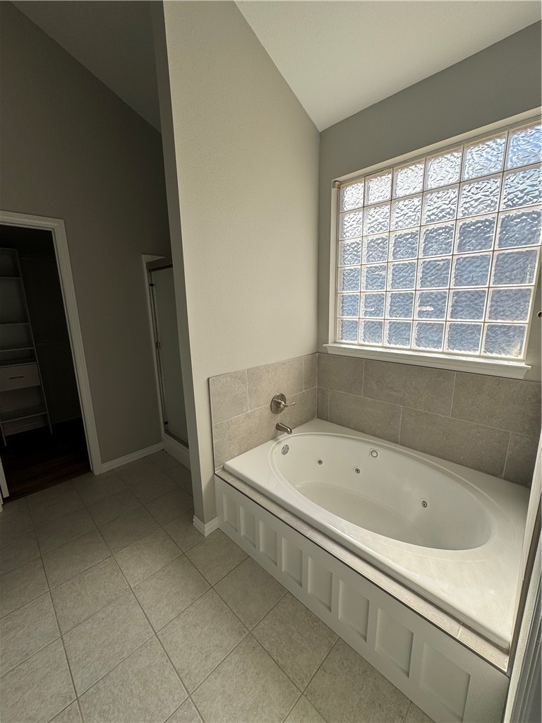 Center Point Park Unit Iii Lowell - Residential Lease