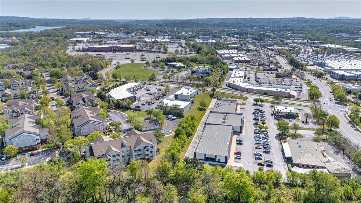 CMN BUSINESS PARK II PHASE I - Commercial Lease