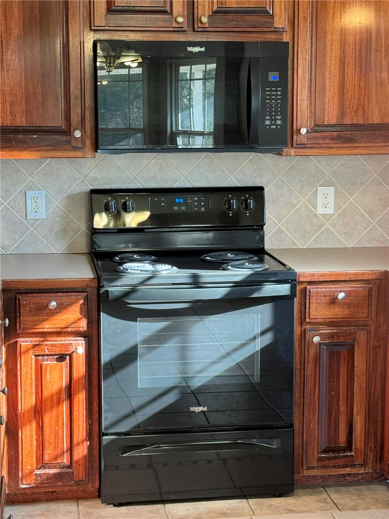 Meadowbrook Sub - Residential Lease