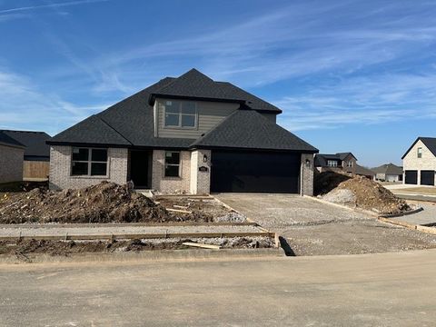 Photo of 4711 W Triangle Street, Fayetteville, AR 72704 (MLS # 1327603)