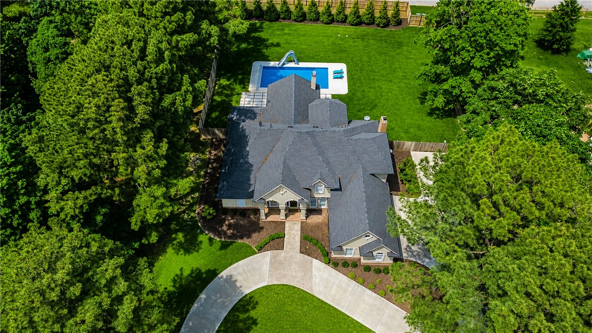 Acres Escondidos - Residential