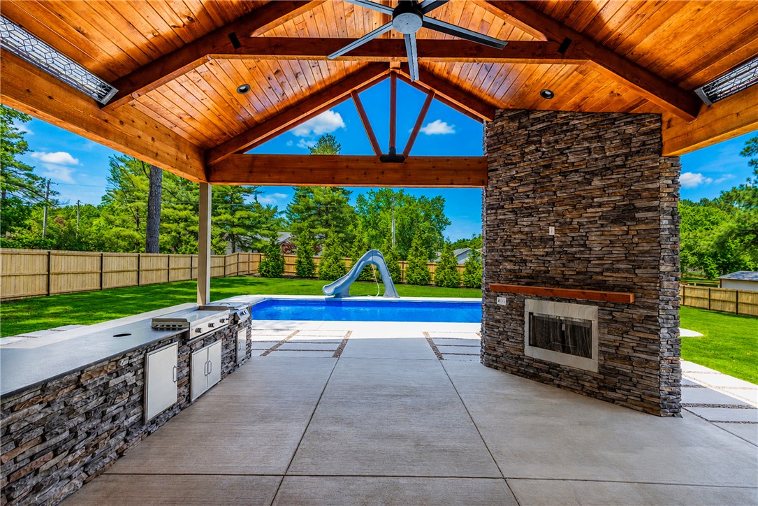 Acres Escondidos - Residential