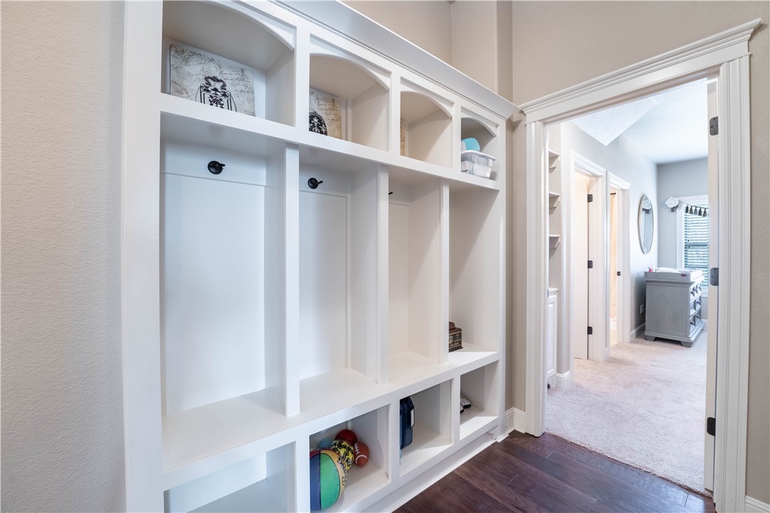 Windemere Woods Ph I Bentonville - Residential