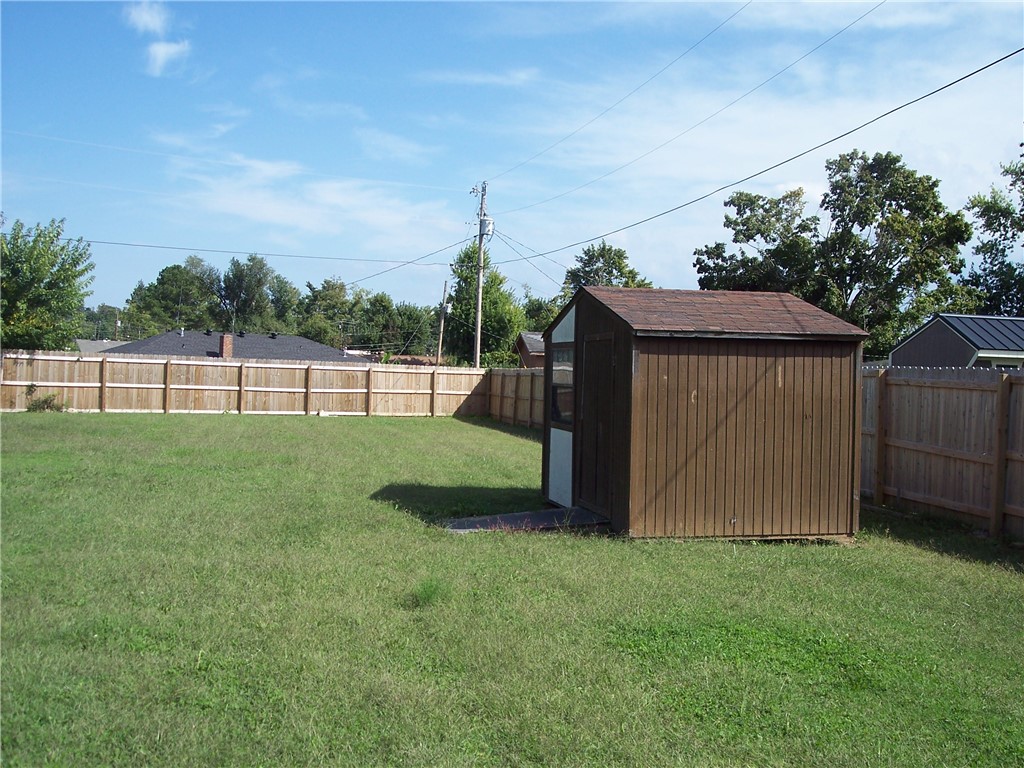 Heritage West Unit 2 Rogers - Residential