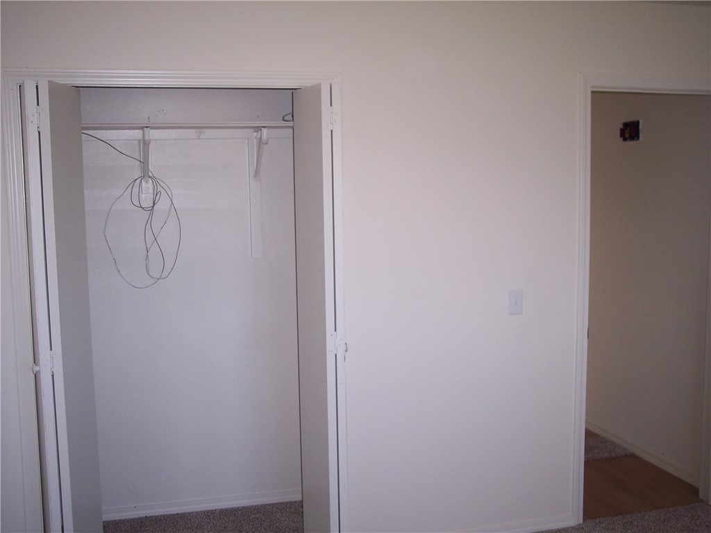 Heritage West Unit 2 Rogers - Residential