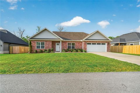 Photo of 4 Wendike Place, Bella Vista, AR 72715 (MLS # 1343339)