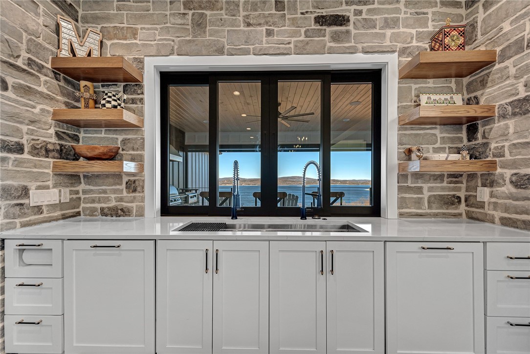 02-19-28-RURAL - Residential