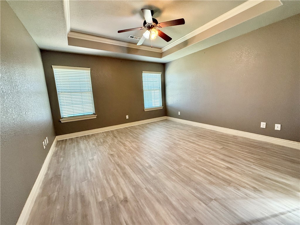 Oakleaf Manor Sub - Residential Lease