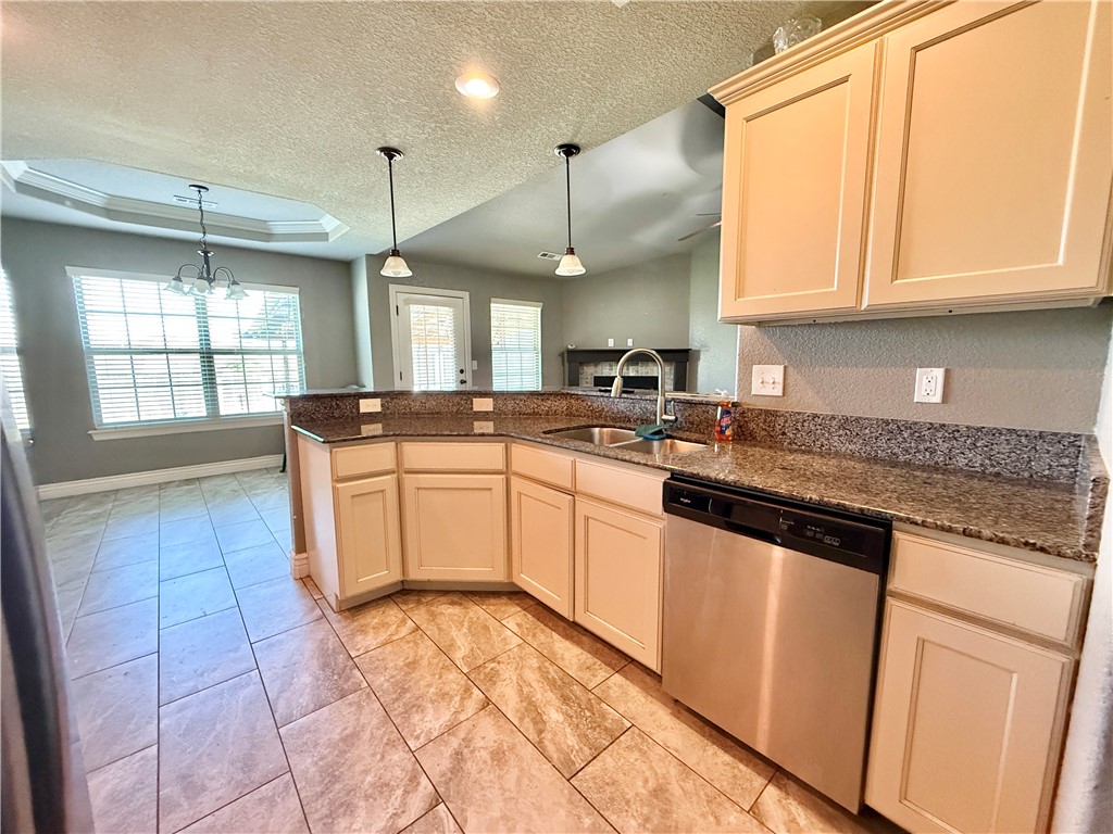 Oakleaf Manor Sub - Residential Lease