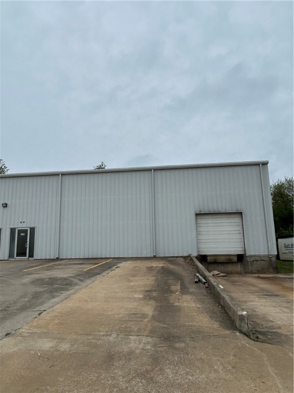 Metro Plaza Sub Springdale - Commercial Lease