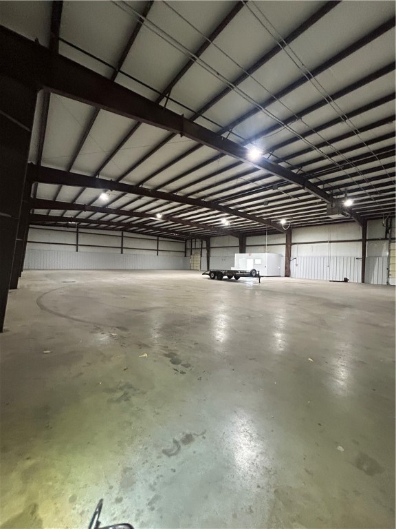 Metro Plaza Sub Springdale - Commercial Lease