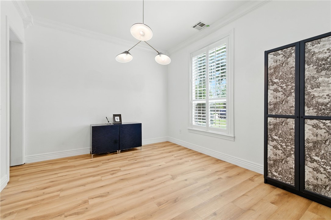 Pinnacle Gardens Sub Rogers - Residential