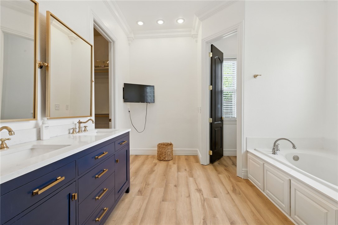 Pinnacle Gardens Sub Rogers - Residential