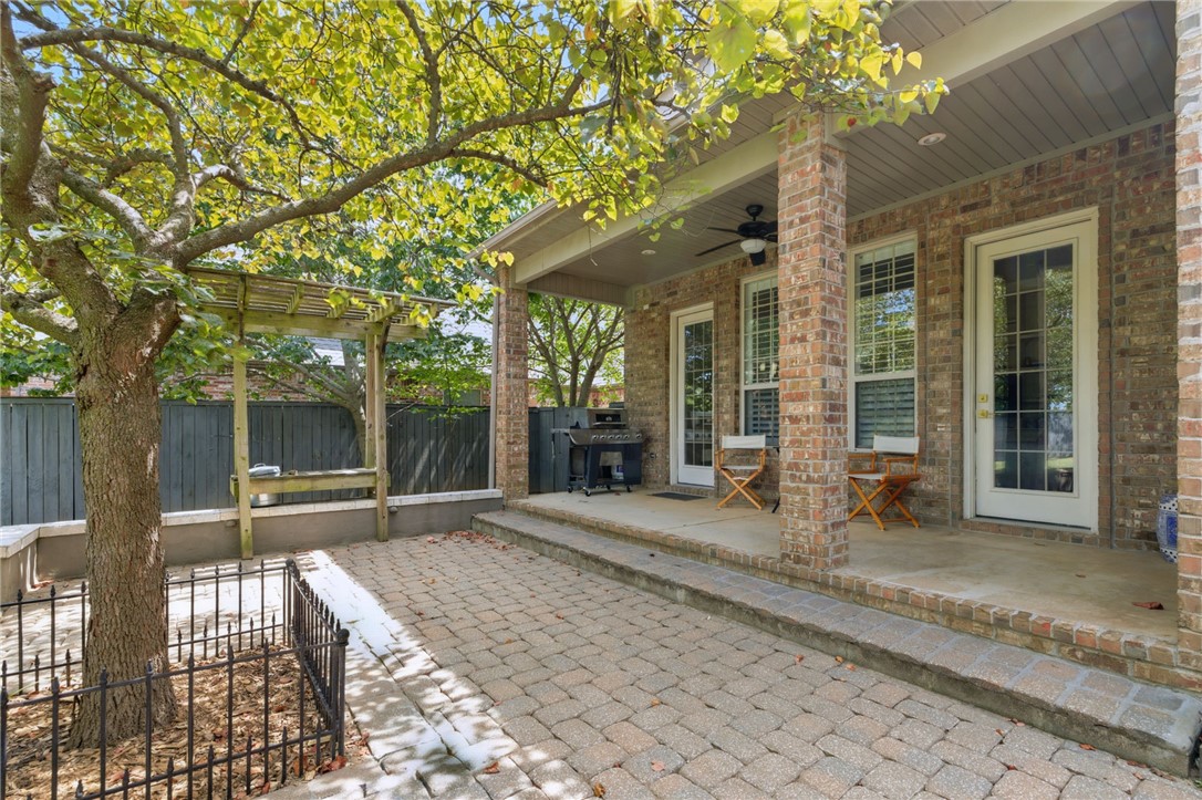 Pinnacle Gardens Sub Rogers - Residential