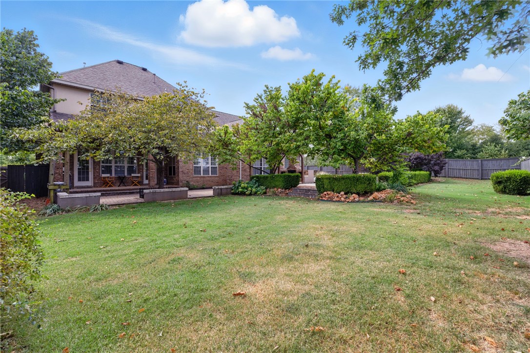 Pinnacle Gardens Sub Rogers - Residential