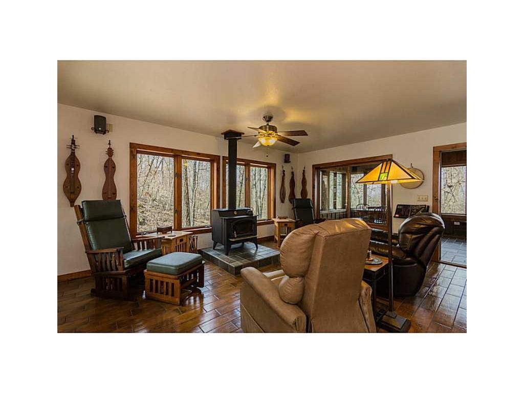 N/A - Residential Lease