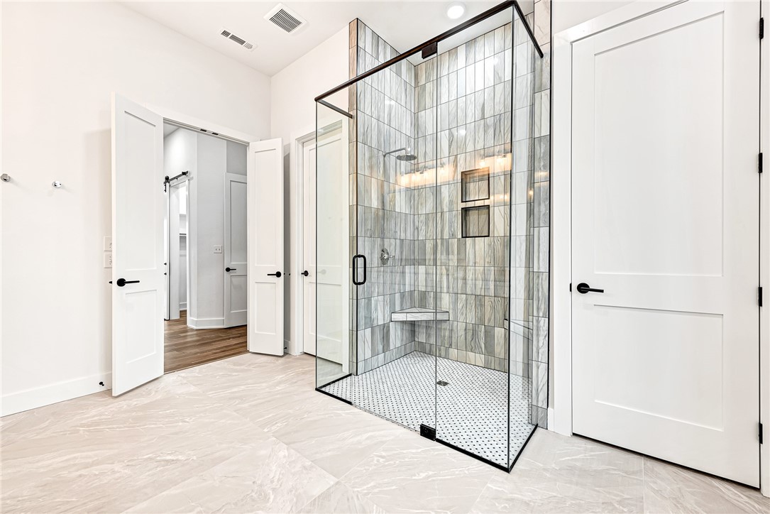 Averie Estates Cave Spgs - Residential