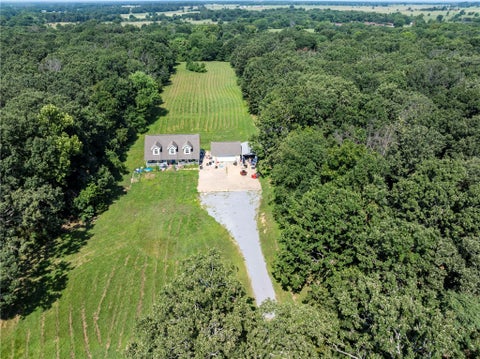 Photo of 12039 Cripps Road, Gentry, AR 72734 (MLS # 1354553)