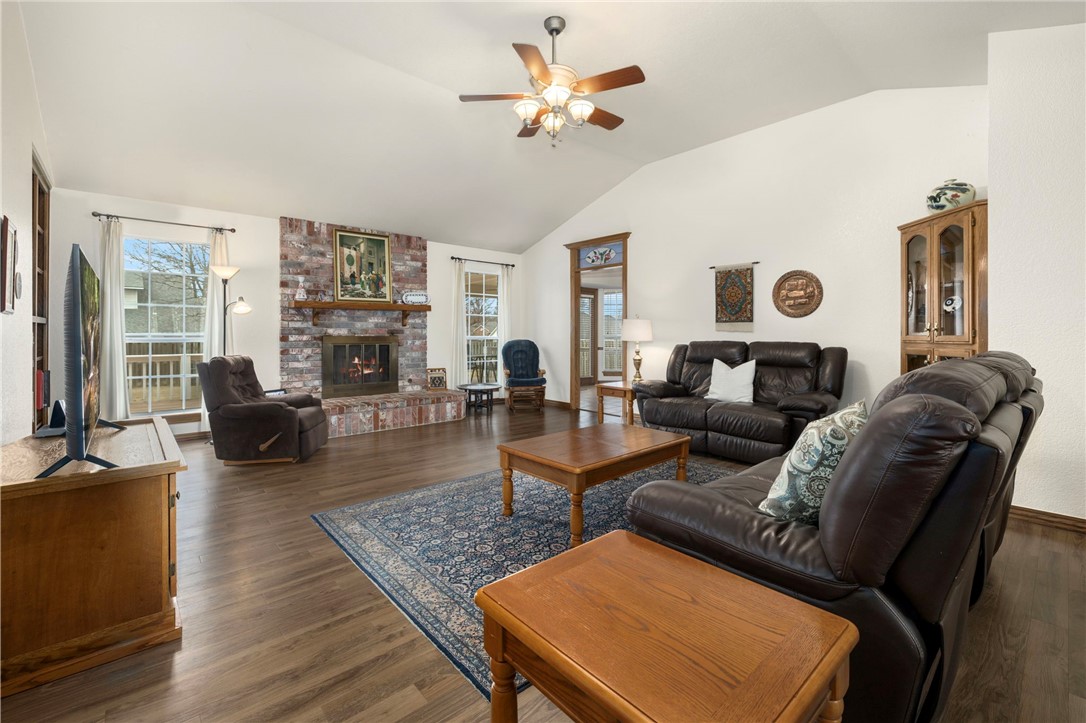 Oaks Add Ph Vii - Residential