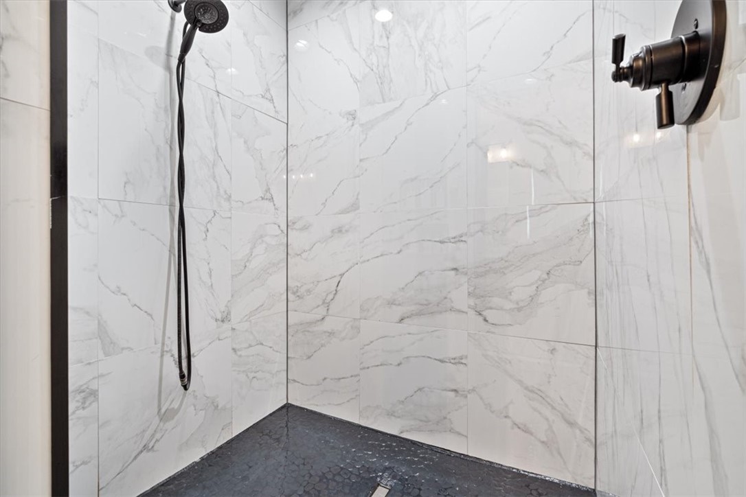 20-21-29 rural - Residential