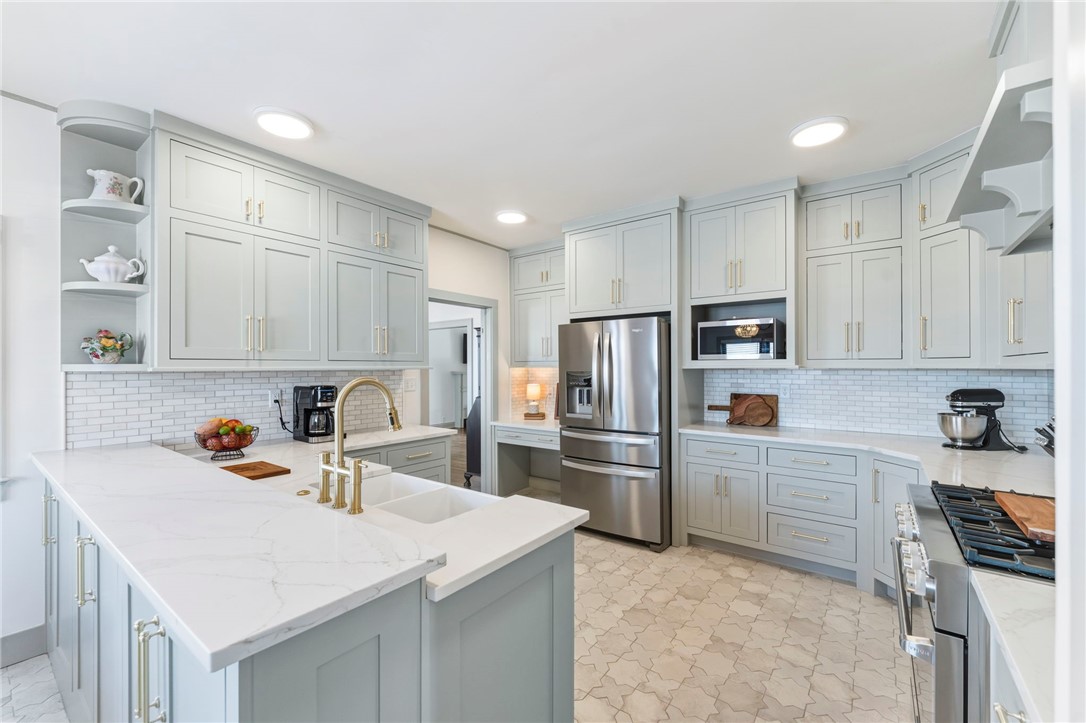 Academy Add Rogers - Residential