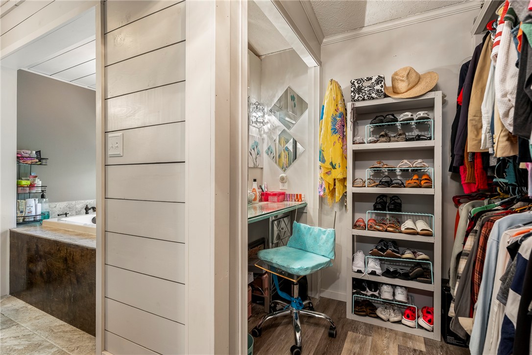 Lowell Point - Residential