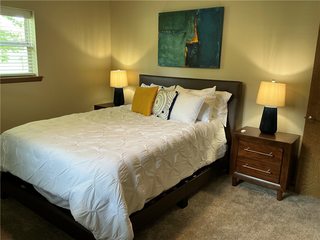 Laurawood - Residential