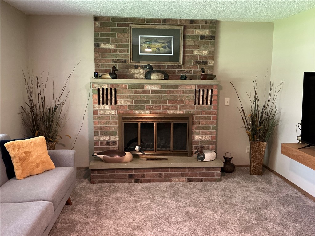 Laurawood - Residential
