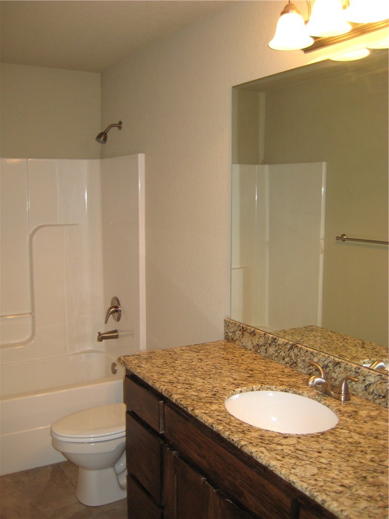 Riverwalk Farm - Residential Lease