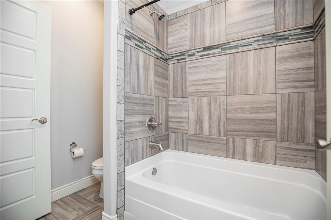 Amber Ridge At Woods Creek Bentonville - Residential