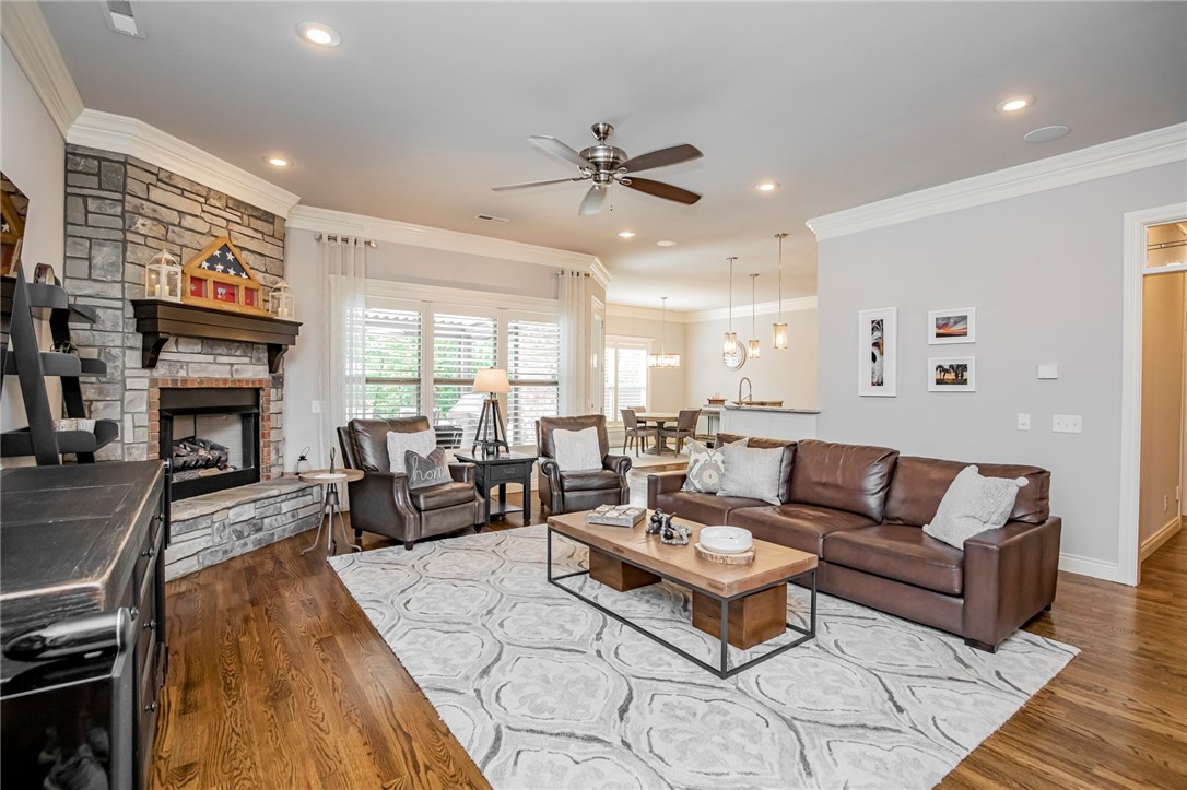 Amber Ridge At Woods Creek Bentonville - Residential