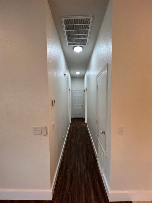 Meadowlands I & Ii - Residential Lease