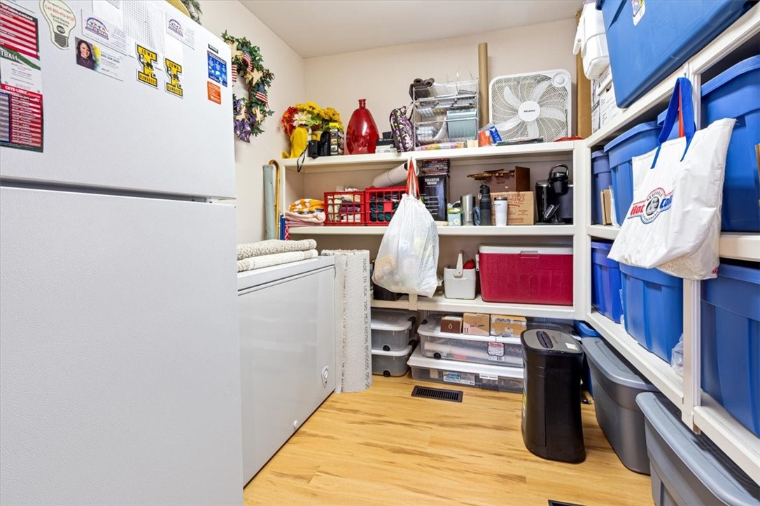 Cannich Sub Bvv - Residential