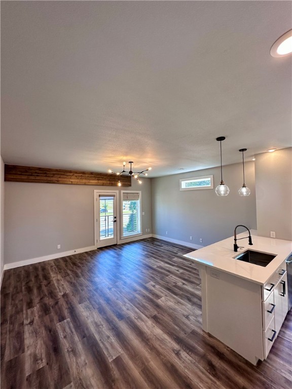 I Street Landing is centrally located in Bentonville and is across the street from The Louise at Thaden Field restaurant, Osage Park and the municipal airport. This one bedroom apartment offers abundant natural light, a spacious open-concept floorplan, modern finishes, and the ability to watch planes take off from your own balcony! There are only four apartments available at I Street Landing so the location can be a rare gem. The property also has an on-site parking lot, dumpster, dog park, and management for your convenience. Call to schedule a tour today!