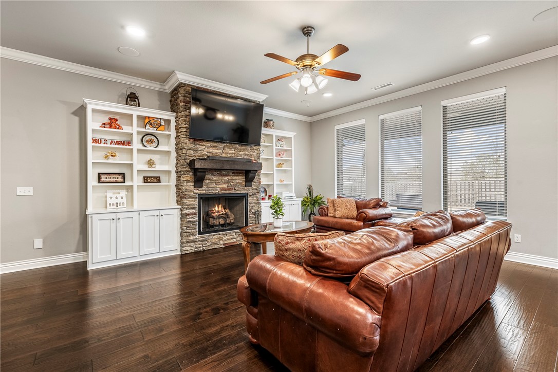 TUSCANY SUBDIVISION PHASE II - Residential