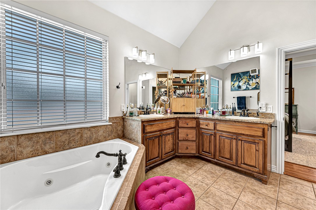 Kensington Ph 3 Bentonville - Residential