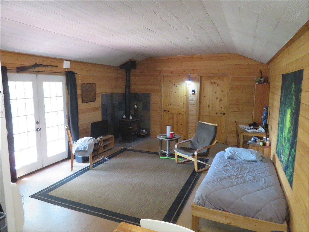 Looking for an off the grid unique lake front getaway? This sportsman cabin sits on an acre of land with 400ā feet of shoreline. Sip your morning coffee on your own private patio deck with a spectacular view of Beaver Lake then itās just an easy stroll down to your beautiful cove where you can take a dip, paddle board, kayak, sunbathe, fish⦠the possibilities are endless. Simple life not for you? Build your dream home with water and electric available at the street just feet away! Store your toys in the detached 12 x 8 building. Be Advised: Do not drive down to gate as non 4WD vehicles will most likely not be able to traverse back up to road. Park roadside at top of drive and walk down drive to house when visiting property by appointment only.