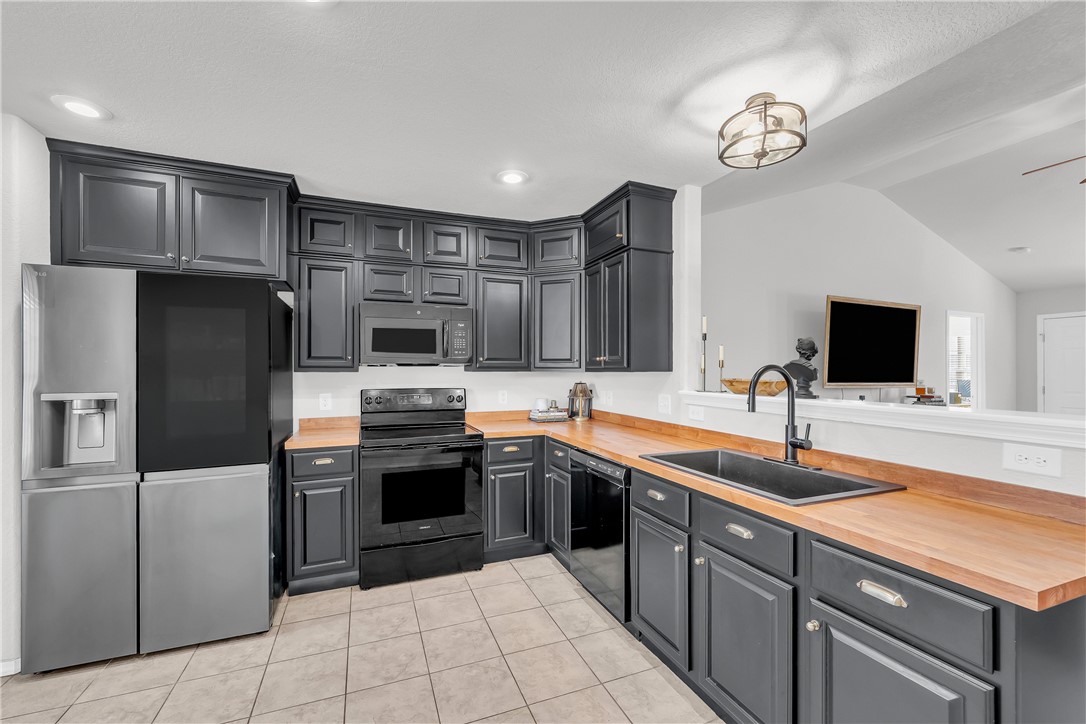 Wagon Wheel Bend - Residential