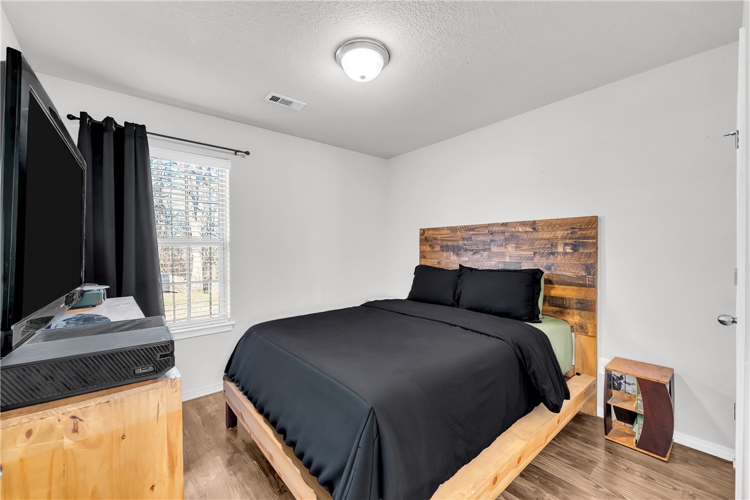 Wagon Wheel Bend - Residential