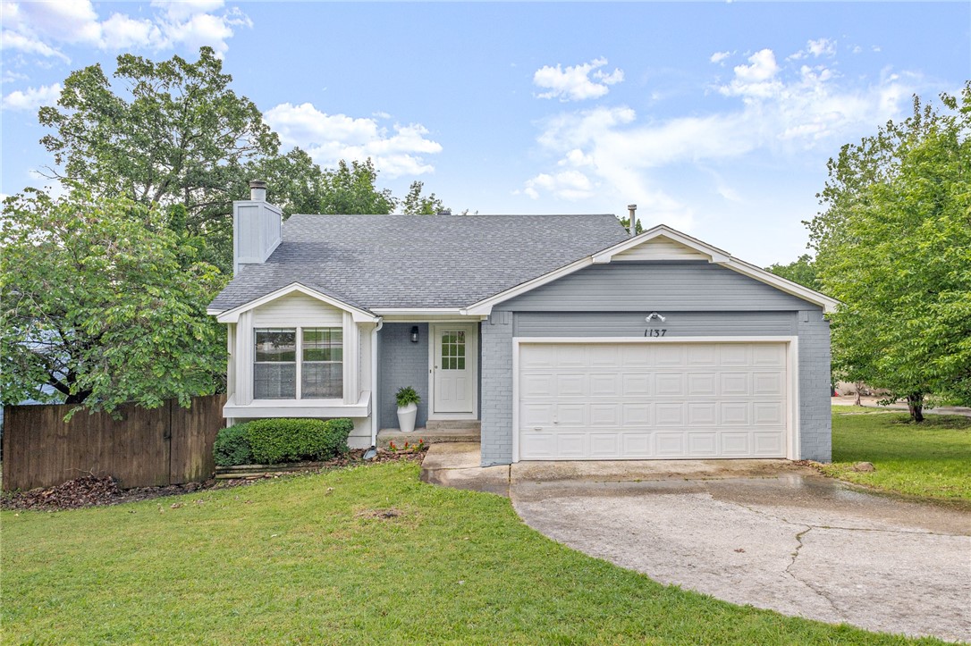 Location, upgrades, and charm—all in one! This 3-bedroom, 2-bath home offers 1,234 square feet of thoughtfully designed space just a short walk to Gulley Park and the Razorback Greenway. Whether you're a first-time buyer, looking to downsize, or searching for a prime investment property, this one checks all the boxes. The open living area is filled with natural light, and the kitchen features brand new quartz countertops that bring a modern touch to the space. The layout is functional and efficient, with a cozy feel that instantly feels like home. Enjoy the convenience of being close to parks, trails, and everything Fayetteville has to offer—all while tucked into a quiet, walkable neighborhood. Don’t miss this opportunity to own in one of Fayetteville’s most sought-after locations!