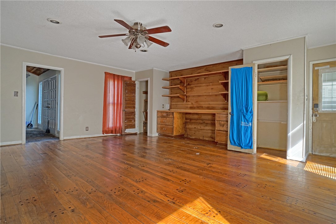 Ezell & Young - Residential