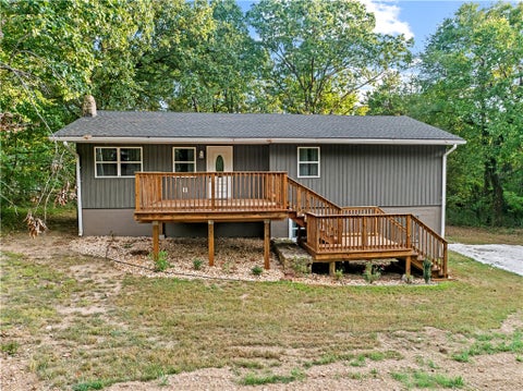 Photo of 140 W Cardinal Lane, Diamond City, AR 72644 (MLS # 1361429)