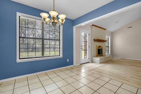 Single Family Residence in Fayetteville AR 2872 Quail Creek Drive 17.jpg