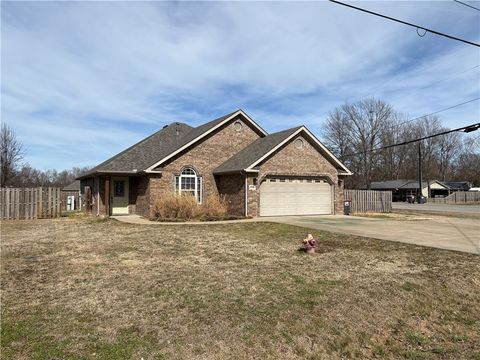 Photo of 2388 Harris Drive, Fayetteville, AR 72701 (MLS # 1335119)