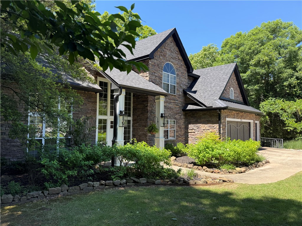 Woodview Estates - Residential