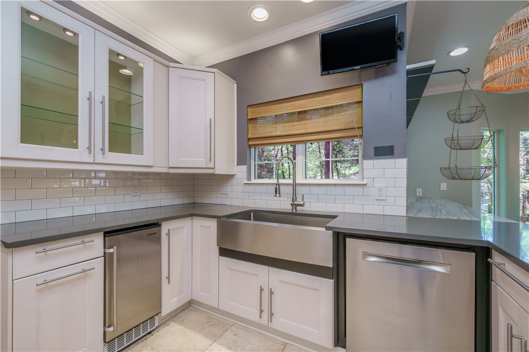 Woodview Estates - Residential