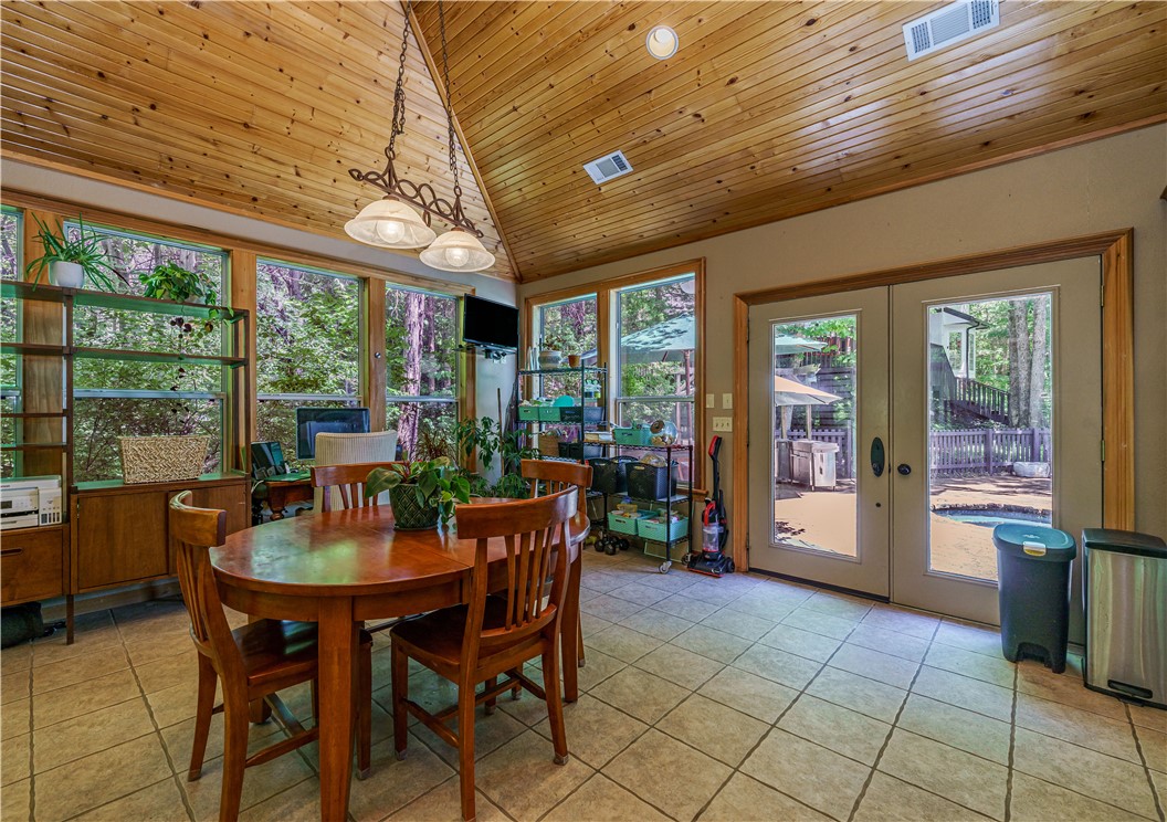 Woodview Estates - Residential