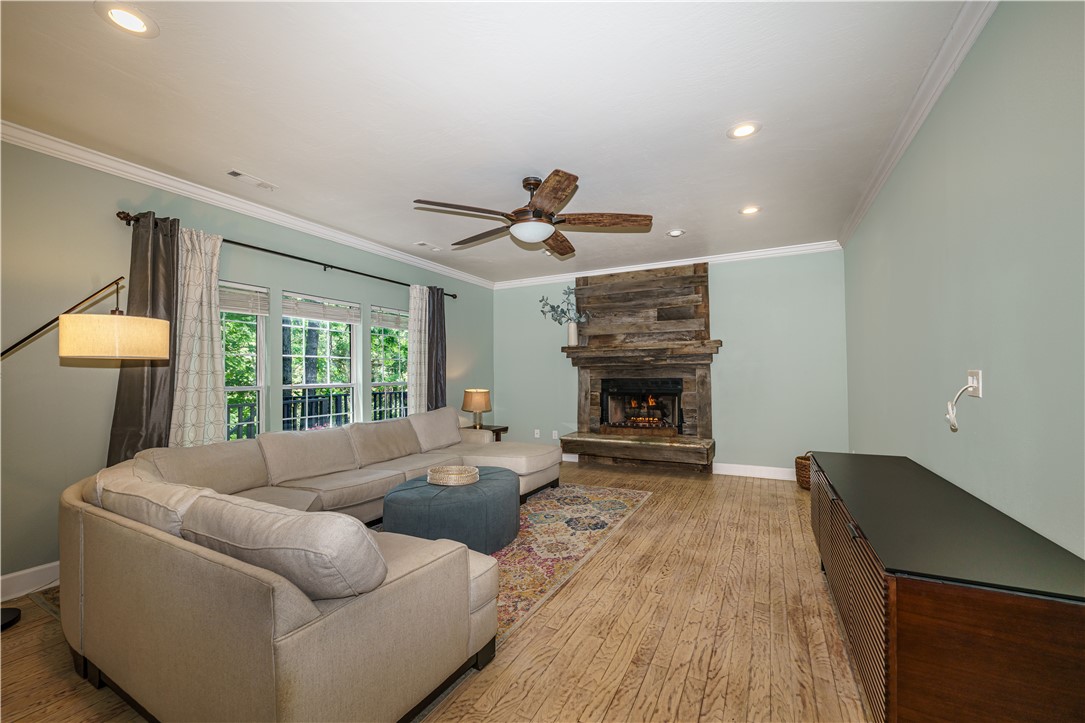Woodview Estates - Residential