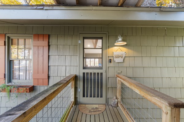 EUREKA SPRINGS - Residential Lease